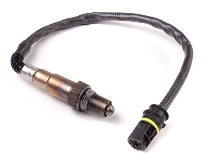 Mercedes Oxygen Sensor - Front 0015400517